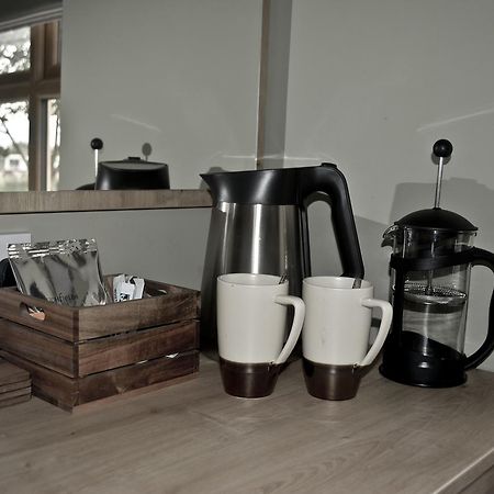 The Ugly Duckling Bed & Breakfast Telford Ngoại thất bức ảnh